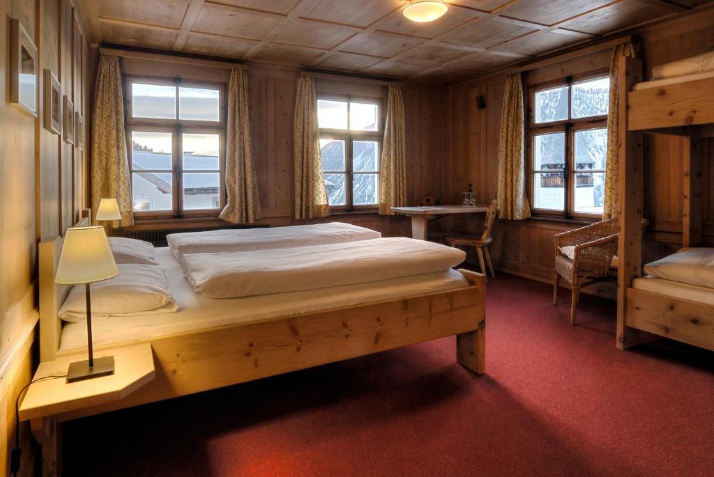Hotel Ducan Monstein Exterior photo